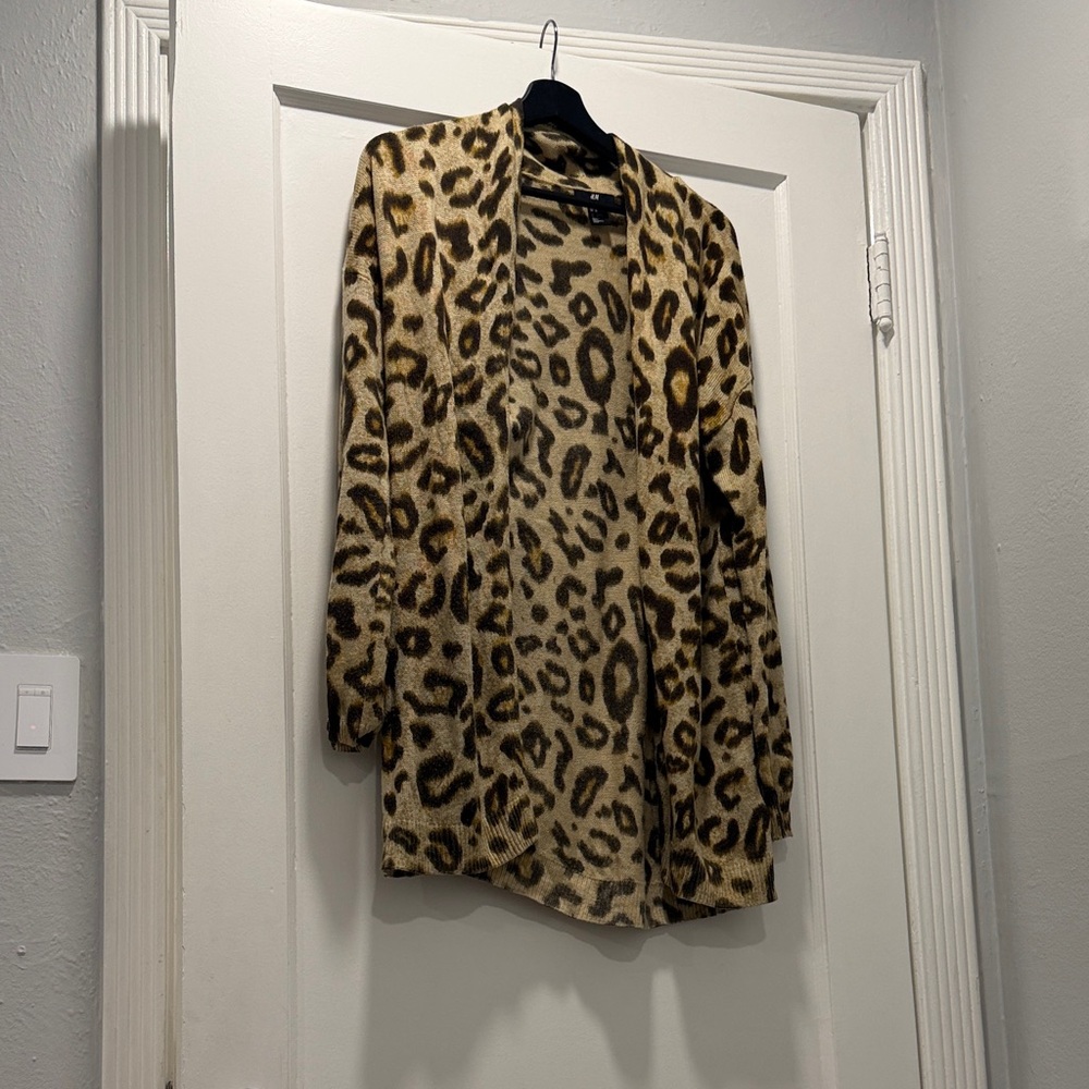 H&M Leopard Print Women's cardigan